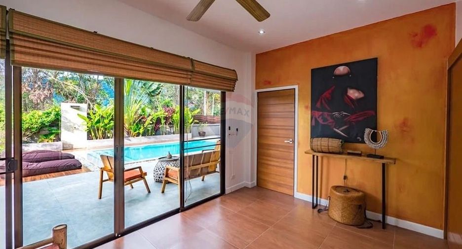 À vendre 3 chambres villa à Ko Samui, Surat Thani