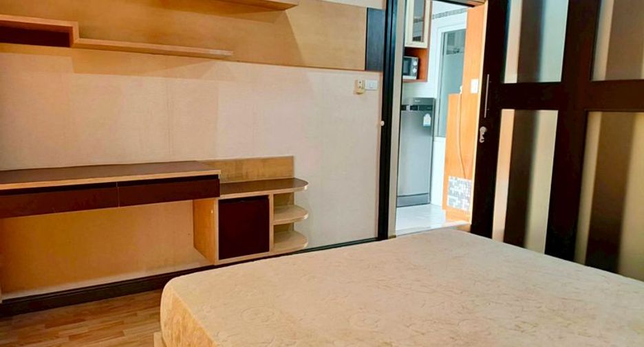 Condo en alquiler de 1 habitaciones en Si Racha, Chonburi