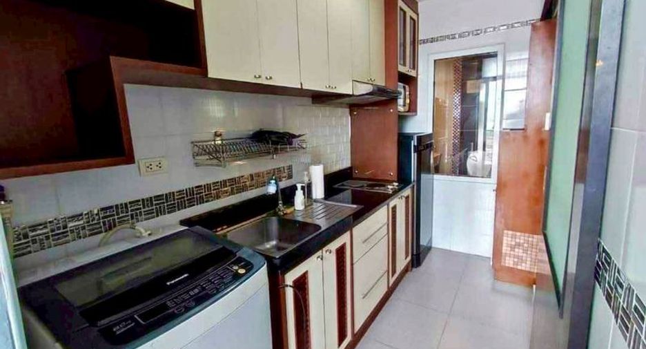 Condo en alquiler de 1 habitaciones en Si Racha, Chonburi