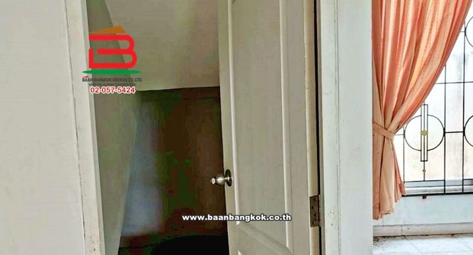 For sale 4 bedrooms condo in Thanyaburi, Pathum Thani