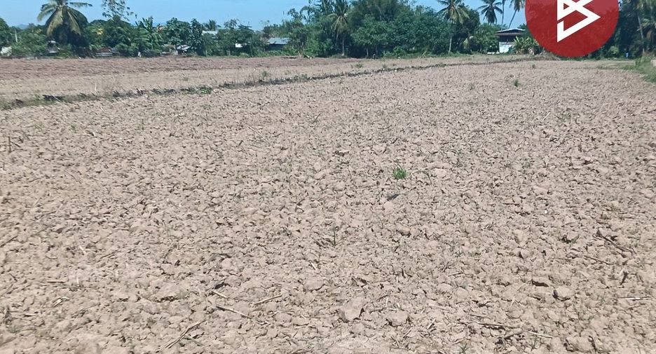 For sale land in Mueang Uttaradit, Uttaradit
