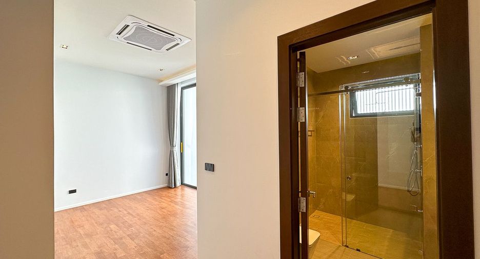 For sale 3 bedrooms villa in Mueang Chiang Mai, Chiang Mai
