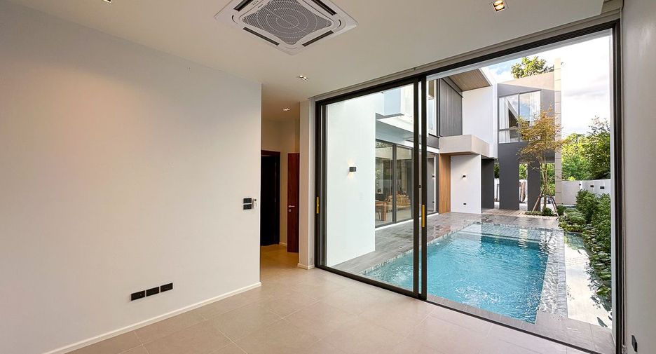 For sale 3 bedrooms villa in Mueang Chiang Mai, Chiang Mai