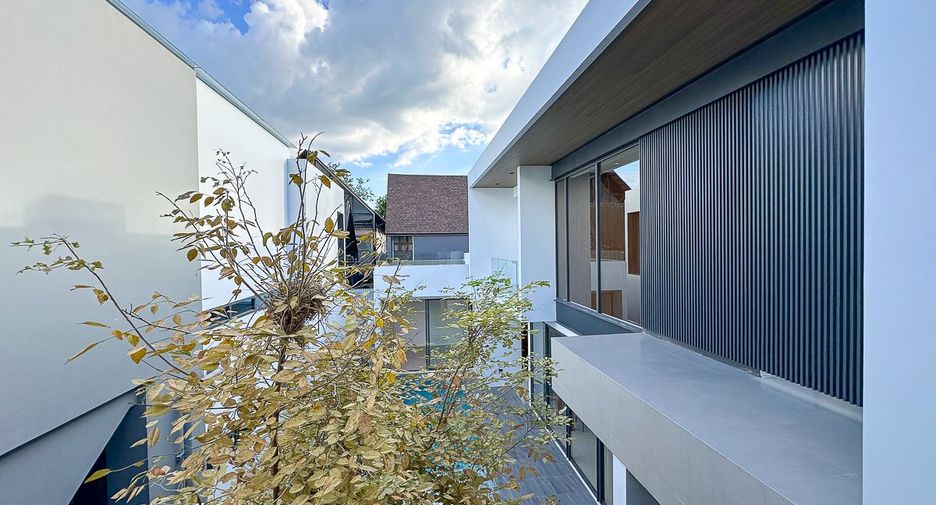For sale 3 bedrooms villa in Mueang Chiang Mai, Chiang Mai