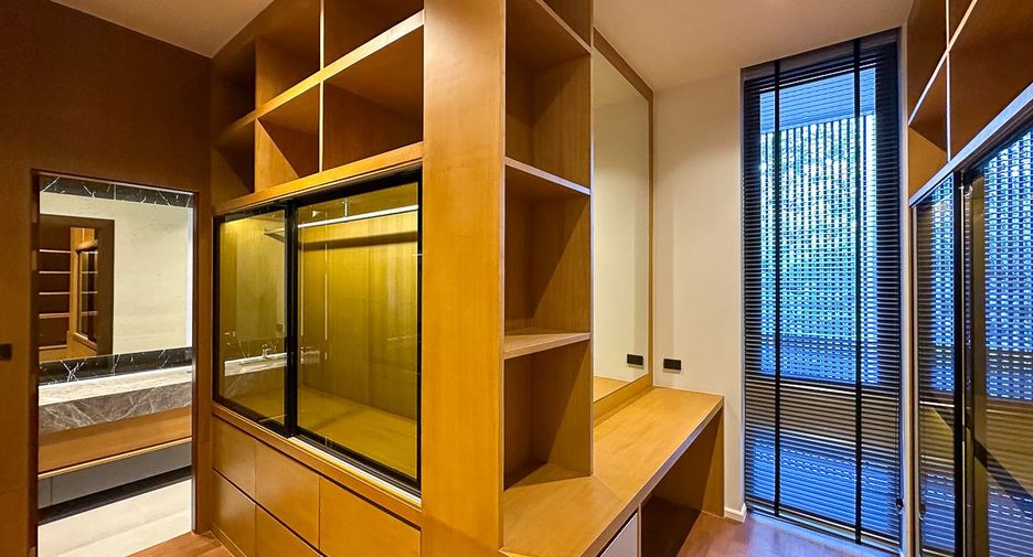 For sale 3 bedrooms villa in Mueang Chiang Mai, Chiang Mai