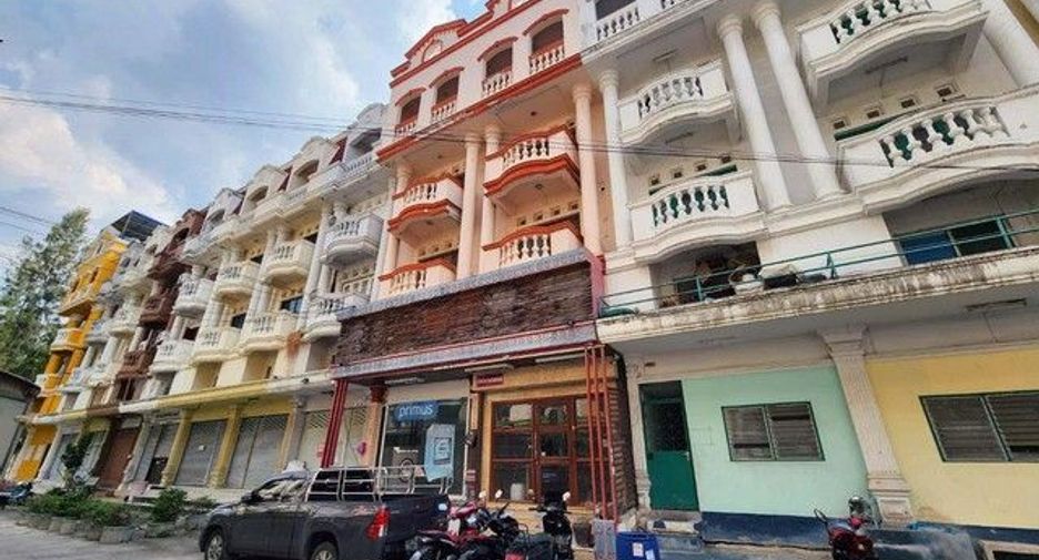 Gewerbefläche zum Kauf mit 1 Zimmer in Min Buri, Bangkok