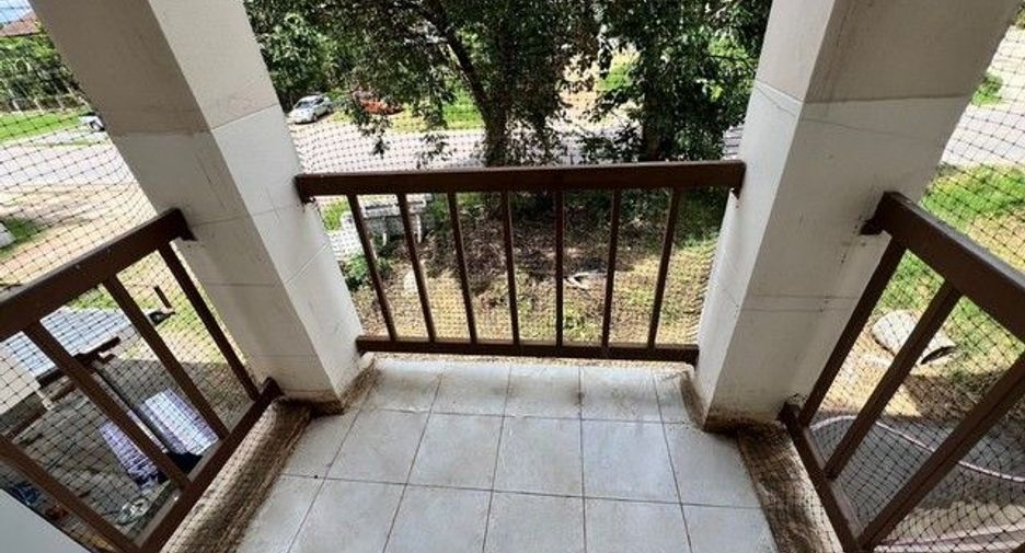 For sale 1 bed retail Space in Chae Hom, Lampang