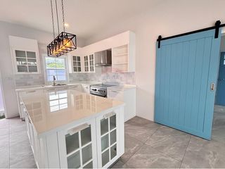 For sale 3 bedrooms villa in Ko Samui, Surat Thani