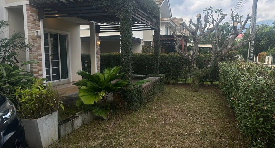 For rent 3 bedrooms house in Mueang Chiang Mai, Chiang Mai
