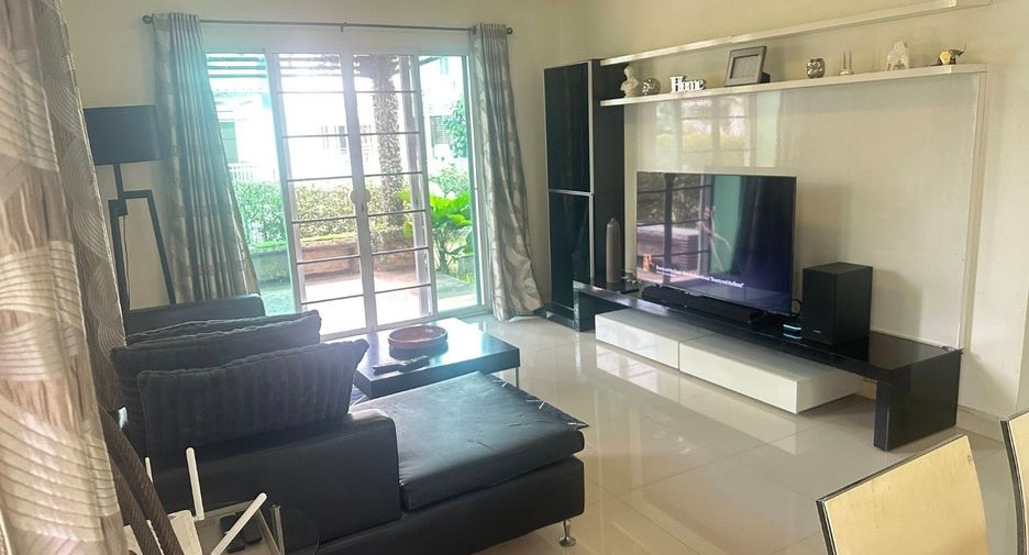 For rent 3 bedrooms house in Mueang Chiang Mai, Chiang Mai