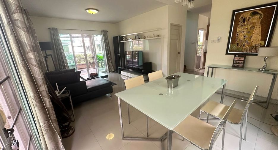 For rent 3 bedrooms house in Mueang Chiang Mai, Chiang Mai