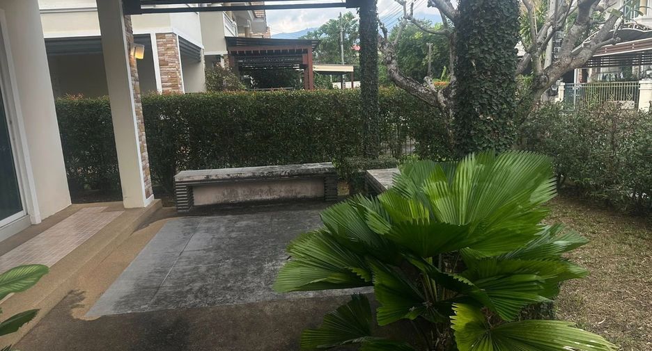 For rent 3 bedrooms house in Mueang Chiang Mai, Chiang Mai