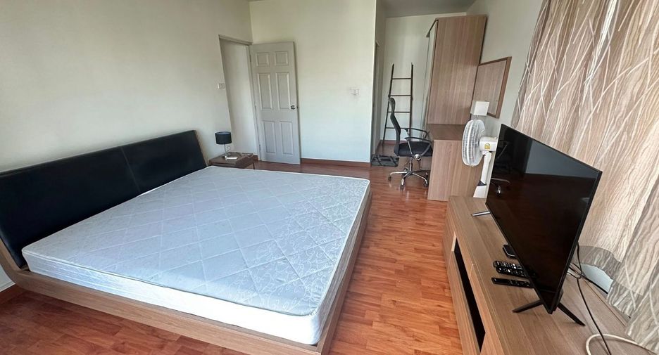For rent 3 bedrooms house in Mueang Chiang Mai, Chiang Mai