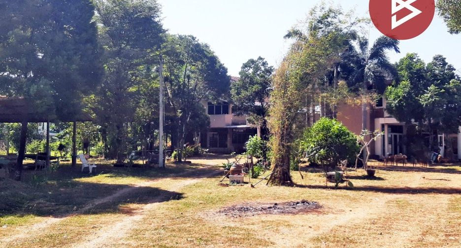 Продажа 5 спальни дом в Mueang Chon Buri, Чонбури