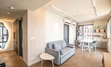 Condo en alquiler y en venta de 1 habitaciones en Bang Rak, Bangkok