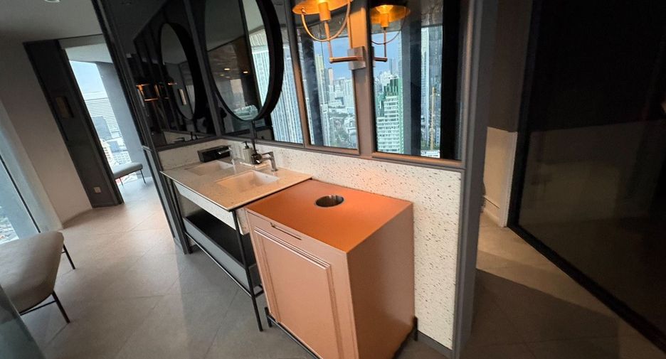 For rent and for sale 1 bed condo in Bang Rak, Bangkok