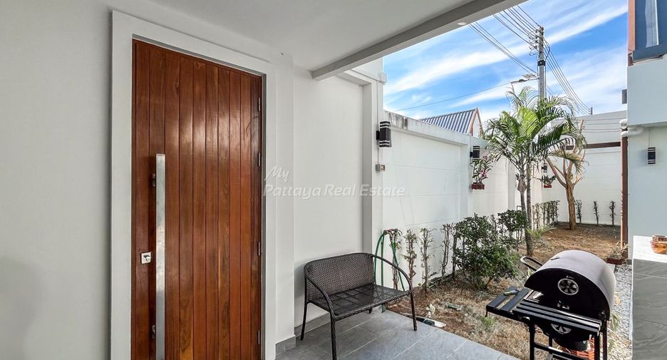Villa en venta de 3 habitaciones en Bang Lamung, Chonburi