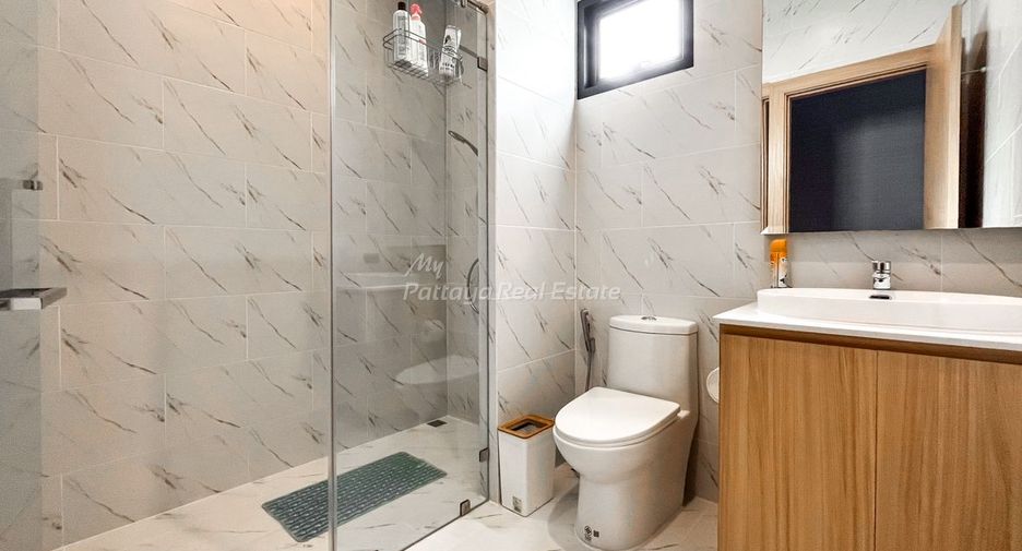 Villa en venta de 3 habitaciones en Bang Lamung, Chonburi