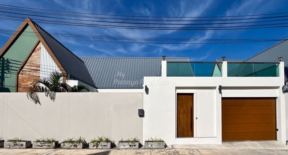 Villa en venta de 3 habitaciones en Bang Lamung, Chonburi
