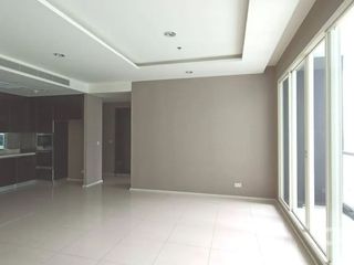 Condo en venta de 3 habitaciones en Bang Kho Laem, Bangkok
