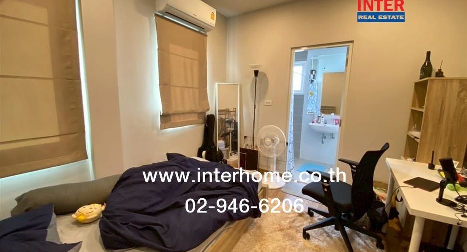 À vendre 4 chambres maison à Phra Samut Chedi, Samut Prakan
