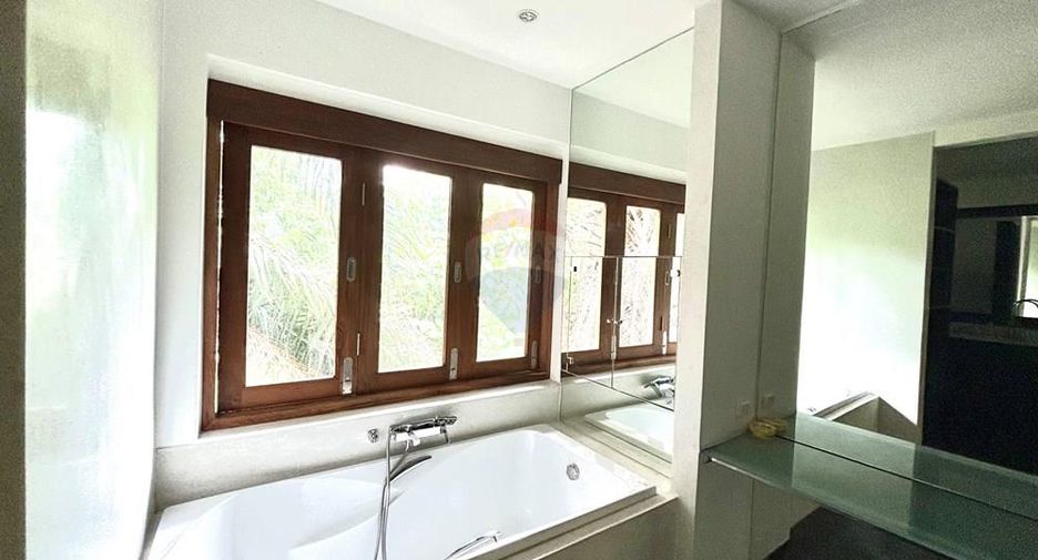 For sale 3 bedrooms villa in Ko Samui, Surat Thani