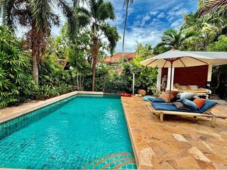For sale 3 bedrooms villa in Ko Samui, Surat Thani