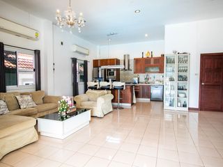 Haus zum Kauf mit 4 Zimmer in Klaeng, Rayong
