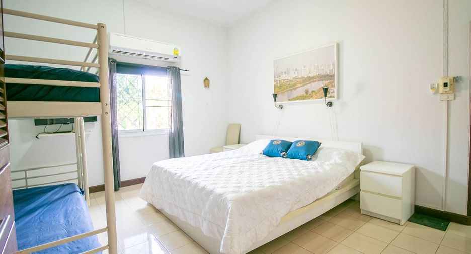 Casa en venta de 4 habitaciones en Klaeng, Rayong