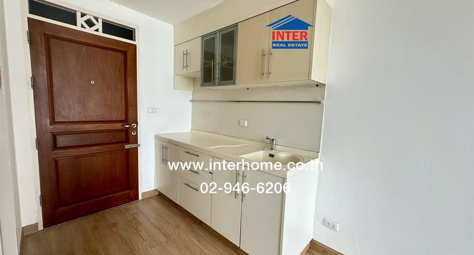 For sale 1 bed condo in Khlong San, Bangkok