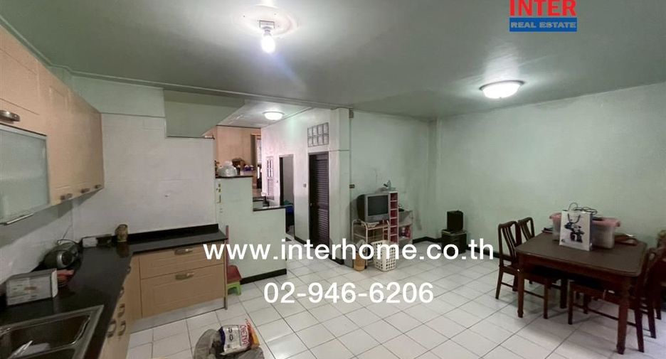 For sale 4 bedrooms townhouse in Bang Bon, Bangkok