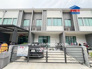 Casa adosada en venta de 3 habitaciones en Mueang Pathum Thani, Pathum Thani