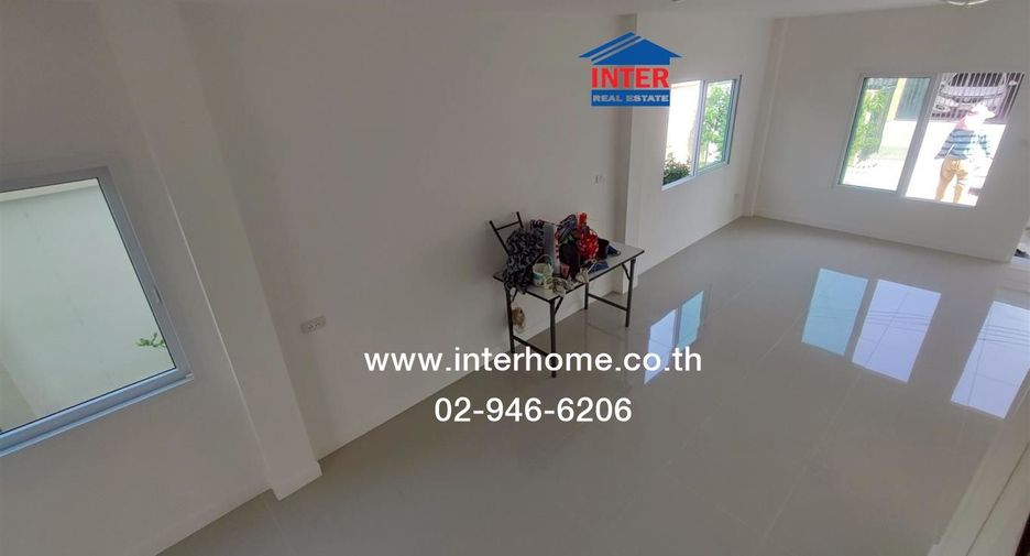 For sale 2 bedrooms townhouse in Lat Lum Kaeo, Pathum Thani