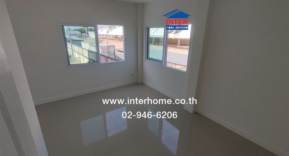 For sale 2 bedrooms townhouse in Lat Lum Kaeo, Pathum Thani