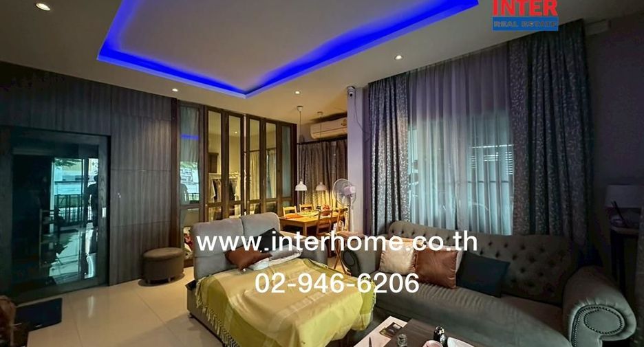 For sale 3 bedrooms house in Bang Khen, Bangkok