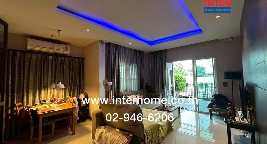 For sale 3 bedrooms house in Bang Khen, Bangkok