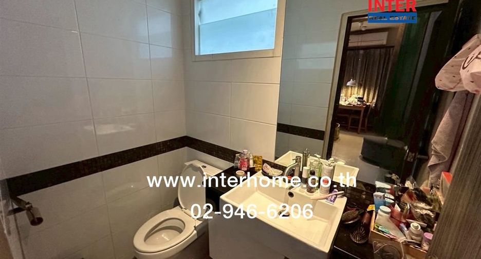 For sale 3 bedrooms house in Bang Khen, Bangkok