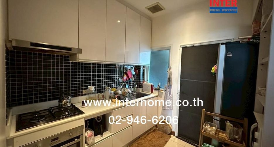 For sale 3 bedrooms house in Bang Khen, Bangkok