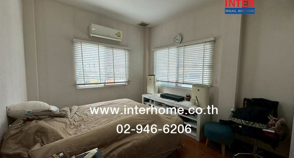 For sale 3 bedrooms house in Bang Khen, Bangkok