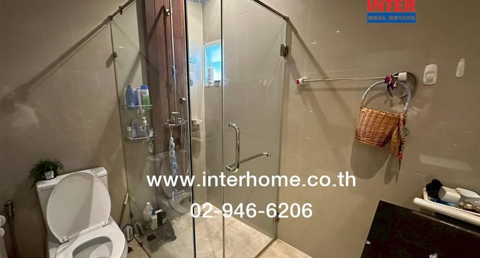 For sale 3 bedrooms house in Bang Khen, Bangkok