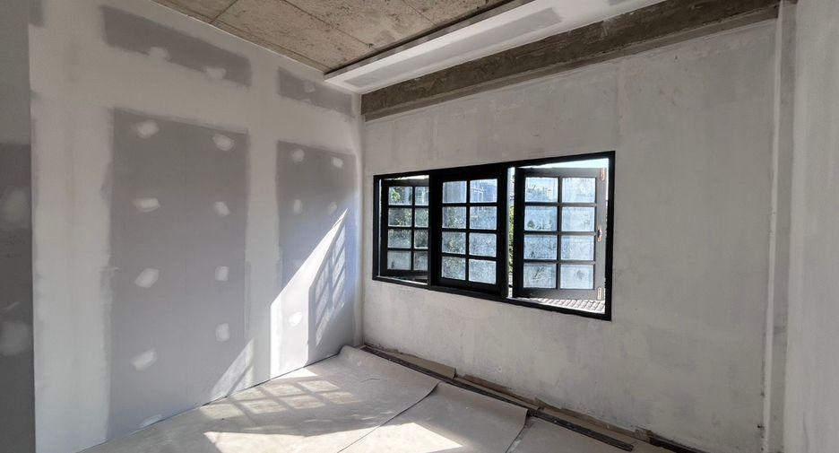 出租 和 出售 5 卧室 商业空间 在 Watthana, 曼谷