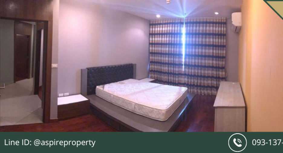 For sale 3 bedrooms condo in Yan Nawa, Bangkok