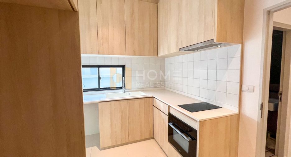Casa en venta de 3 habitaciones en Bang Phli, Samut Prakan