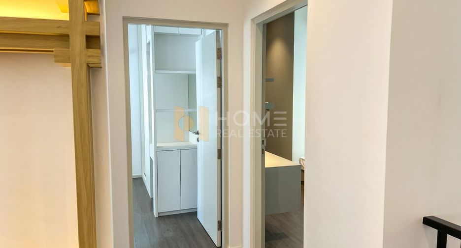 Casa en venta de 3 habitaciones en Bang Phli, Samut Prakan
