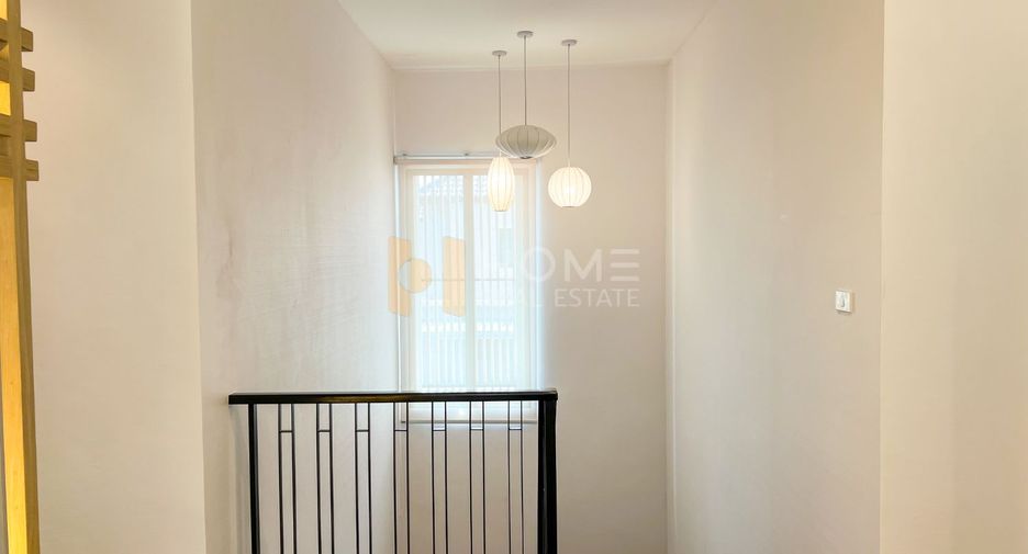 Casa en venta de 3 habitaciones en Bang Phli, Samut Prakan