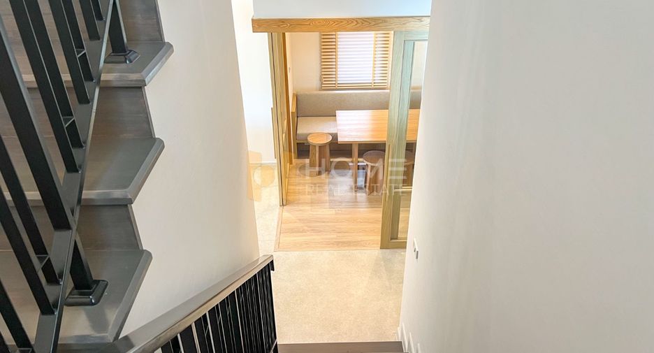 Casa en venta de 3 habitaciones en Bang Phli, Samut Prakan