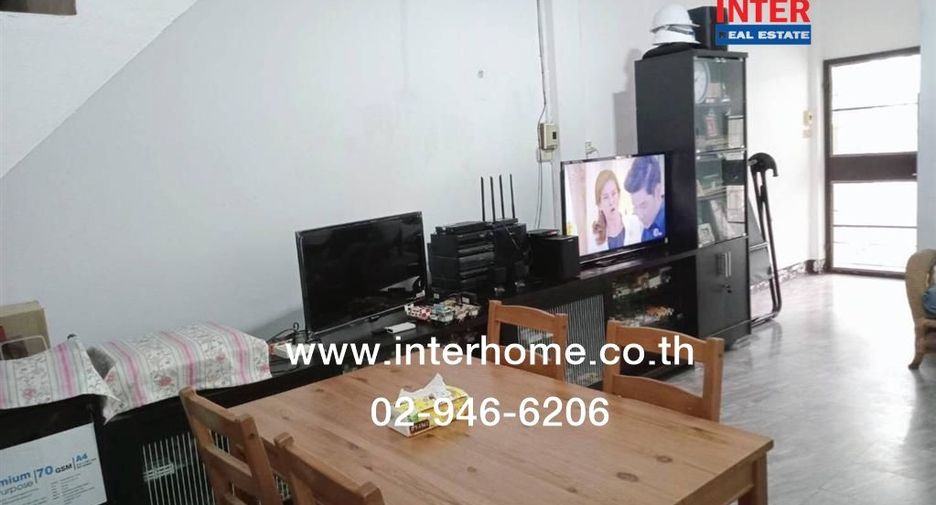 For sale 2 bedrooms townhouse in Prawet, Bangkok