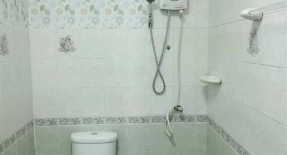 For sale 2 bedrooms townhouse in Prawet, Bangkok