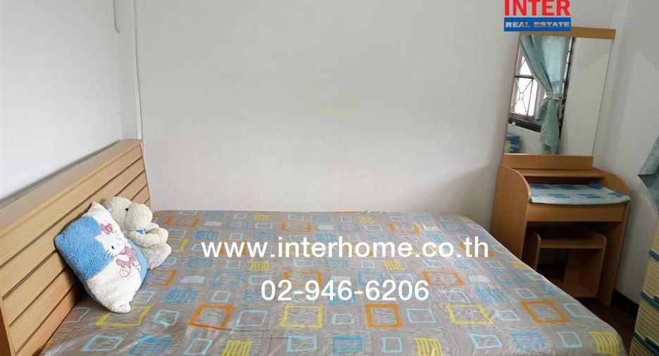 For sale 2 bedrooms townhouse in Prawet, Bangkok