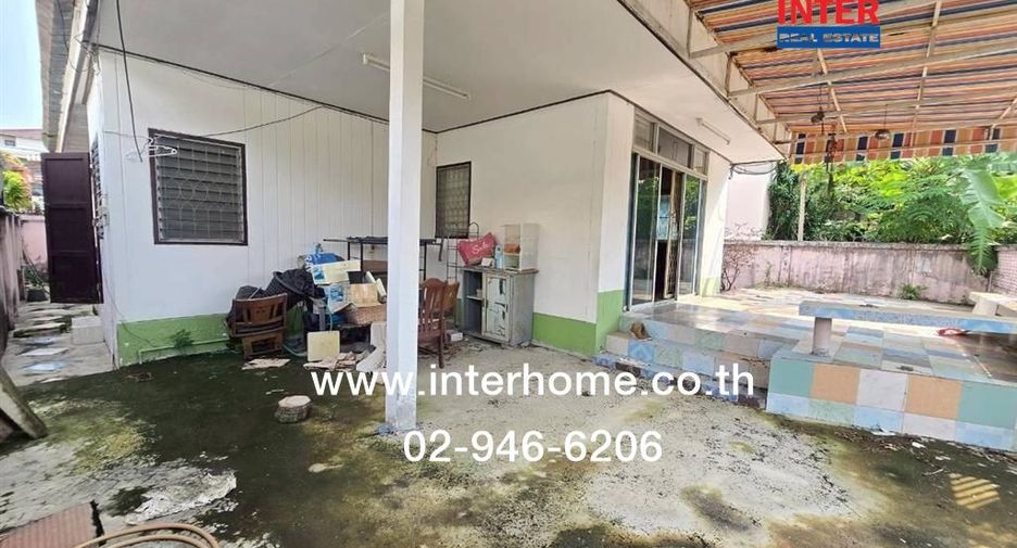 For sale 3 bedrooms house in Mueang Samut Prakan, Samut Prakan
